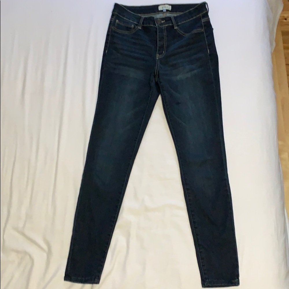 Skinny jeans